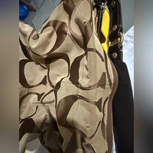 Brown and Tan Coach Bag with Gold Detail - Picture 10 of 11